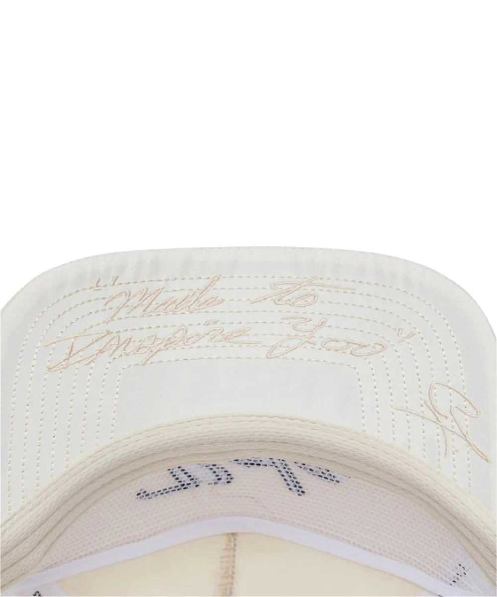 Valabasas Loyalty Snapback-Hat - Embroidered - Image 20